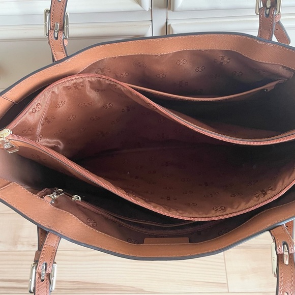 Tory Burch large tote - Picture 7 of 7